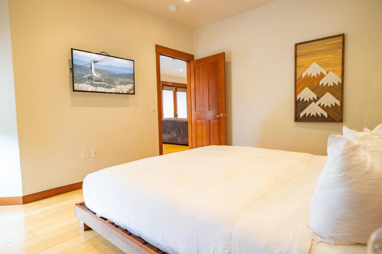 אולימפיק ואלי The Village At Palisades Tahoe מראה חיצוני תמונה
